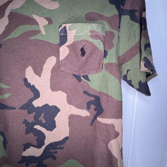 5/$25 Boys Ralph Lauren Camouflage T-Shirt Size 10/12 Used - Picture 2 of 5